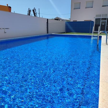 Nina'S Blue Pool & Beach Deltebre Buitenkant foto